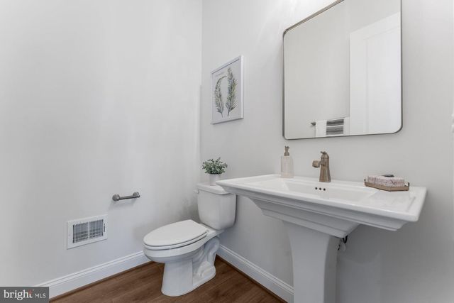 1767 PROFFIT RD, Vienna, VA 22182