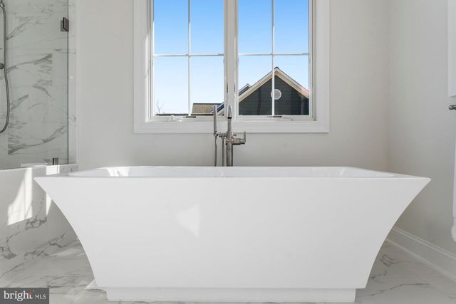 1767 PROFFIT RD, Vienna, VA 22182