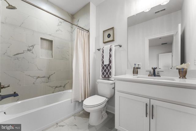 1767 PROFFIT RD, Vienna, VA 22182