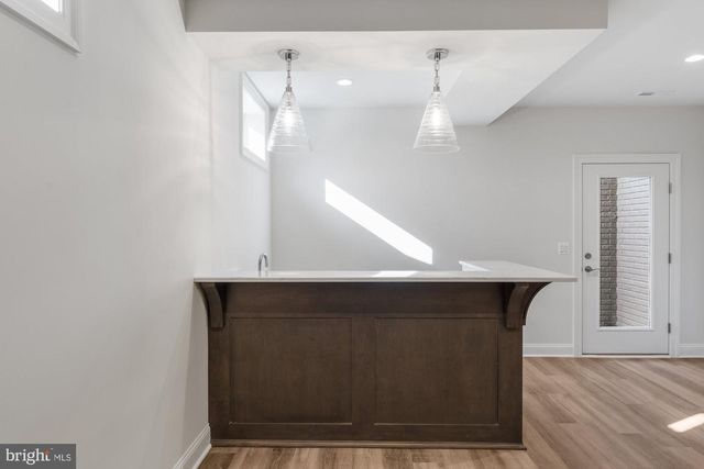 1767 PROFFIT RD, Vienna, VA 22182