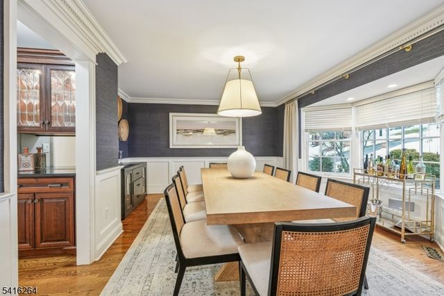 77 Falmouth St, Millburn Twp., NJ 07078