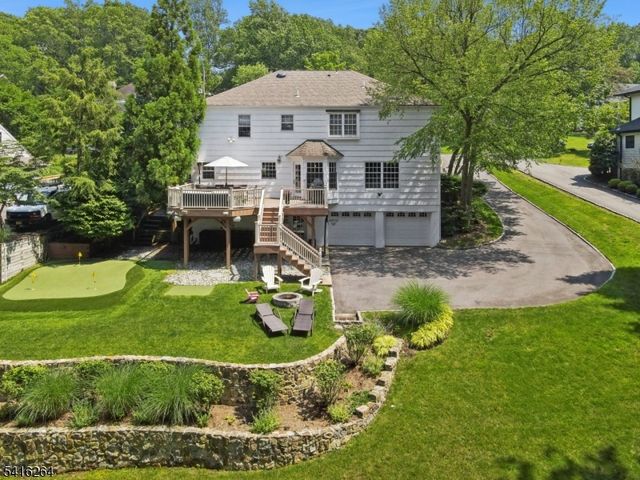 77 Falmouth St, Millburn Twp., NJ 07078