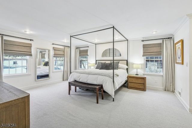 77 Falmouth St, Millburn Twp., NJ 07078