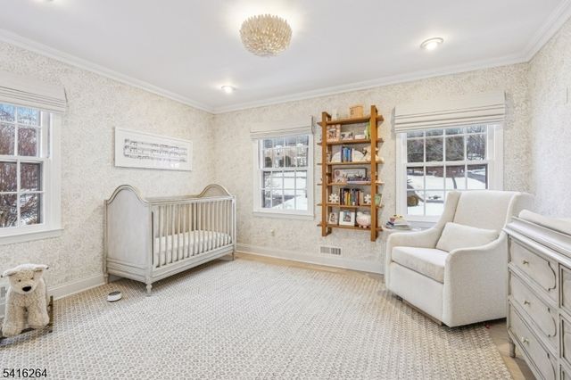 77 Falmouth St, Millburn Twp., NJ 07078