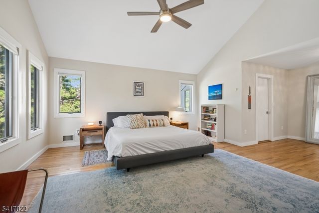 5 MEADOW DRIVE, Warren Twp., NJ 07059