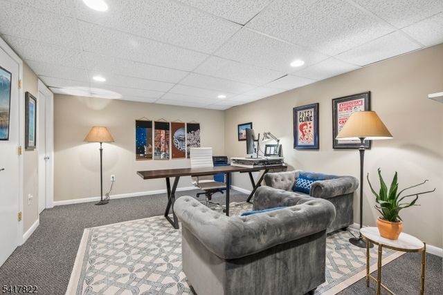 5 MEADOW DRIVE, Warren Twp., NJ 07059