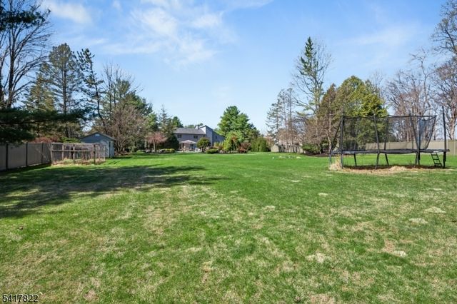 5 MEADOW DRIVE, Warren Twp., NJ 07059