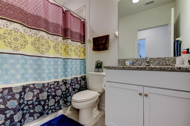 12407 HILLTOP FARMS DRIVE, Dade City, FL 33525