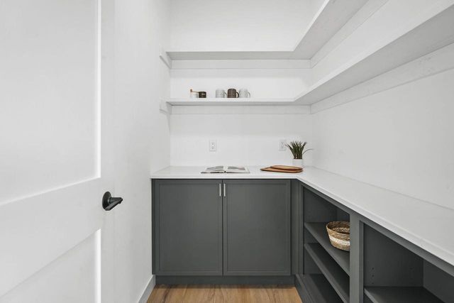 826 Capitol Drive, Dane, WI 53529