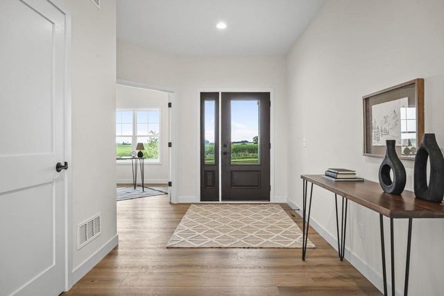 826 Capitol Drive, Dane, WI 53529