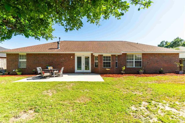 7154 Inniswold Dr, Pensacola, FL 32526
