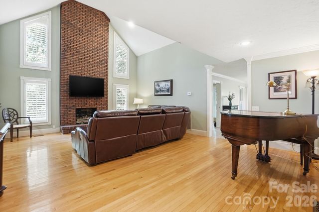 846 Windy Oaks Way, Van Wyck, SC 29720