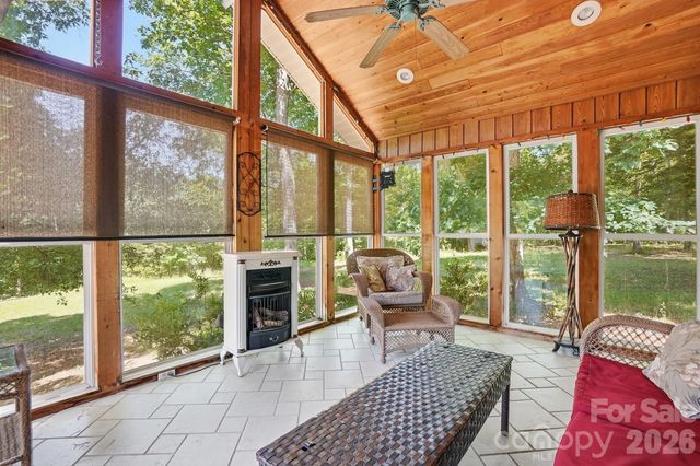 846 Windy Oaks Way, Van Wyck, SC 29720