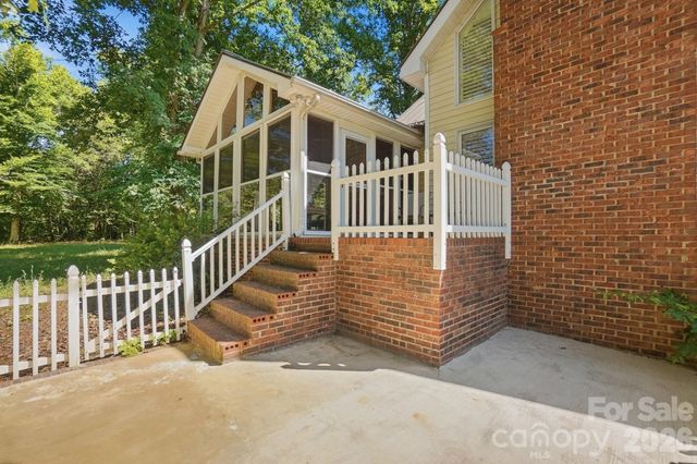 846 Windy Oaks Way, Van Wyck, SC 29720