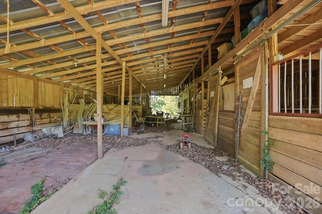846 Windy Oaks Way, Van Wyck, SC 29720