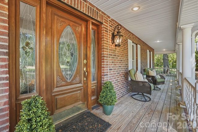 846 Windy Oaks Way, Van Wyck, SC 29720