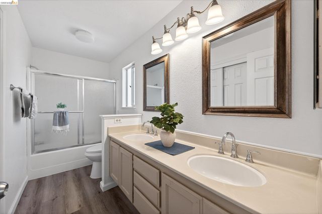 1120 Deerpark Rd, Oakley, CA 94561