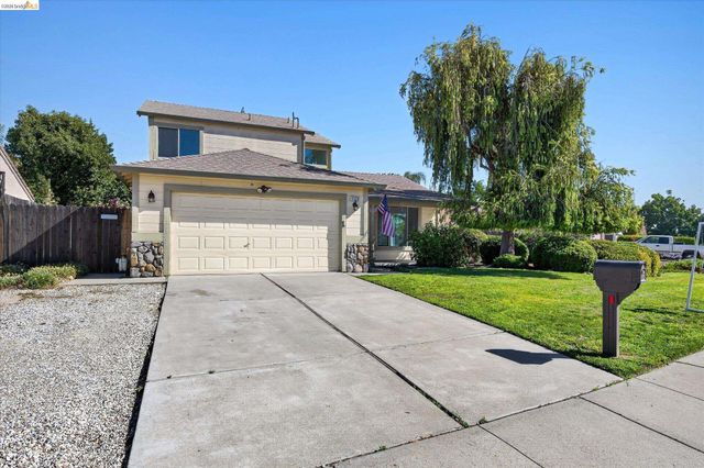 1120 Deerpark Rd, Oakley, CA 94561