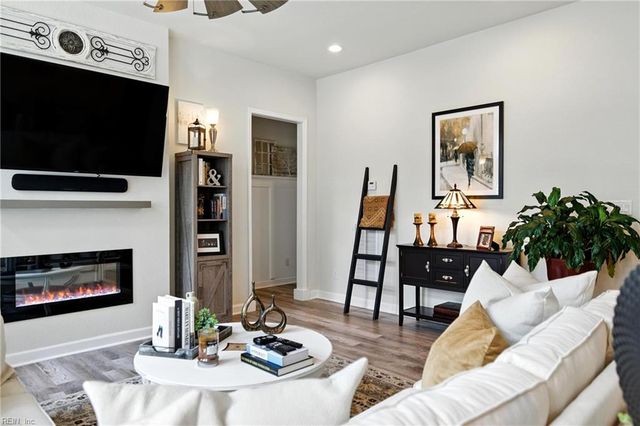 1501 Acadian Dr Unit C, Suffolk, VA 23434