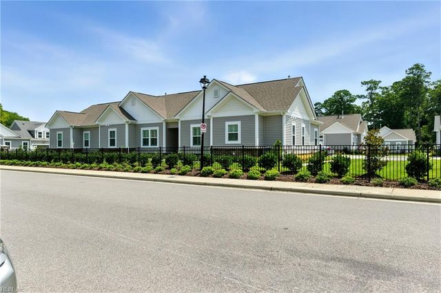 1501 Acadian Dr Unit C, Suffolk, VA 23434