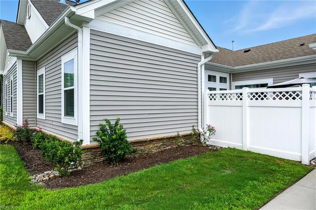 1501 Acadian Dr Unit C, Suffolk, VA 23434