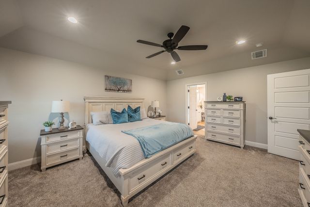 112 Oaks Springs Lane, Weatherford, TX 76087