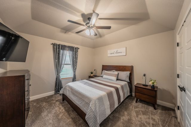 112 Oaks Springs Lane, Weatherford, TX 76087