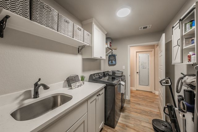 112 Oaks Springs Lane, Weatherford, TX 76087