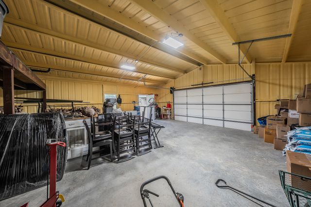 112 Oaks Springs Lane, Weatherford, TX 76087