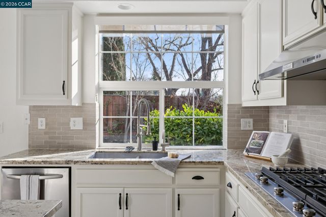 509 Matisse Ct, Walnut Creek, CA 94597