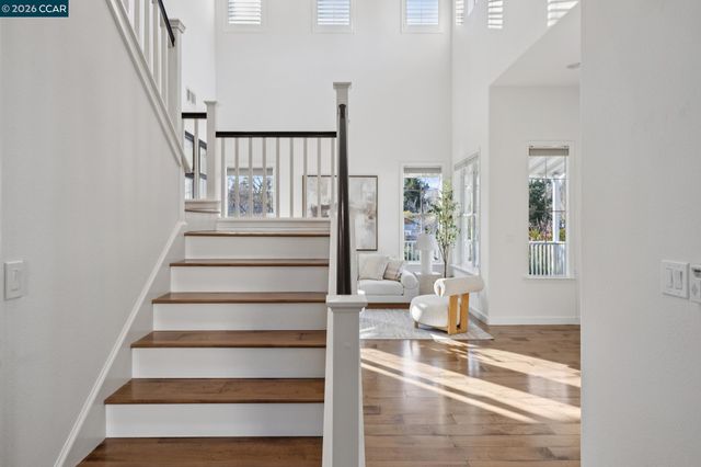 509 Matisse Ct, Walnut Creek, CA 94597