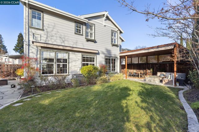 509 Matisse Ct, Walnut Creek, CA 94597