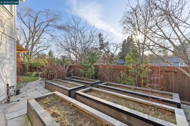 509 Matisse Ct, Walnut Creek, CA 94597