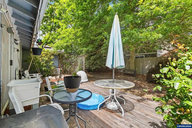 1959 Breakwood Cir SE, Albany, OR 97322