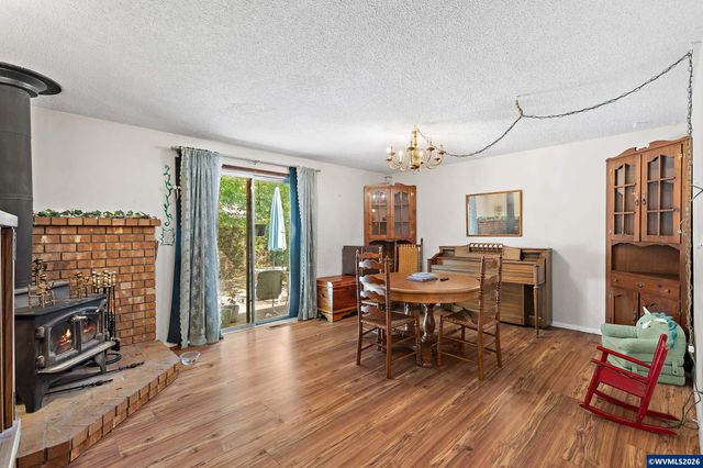 1959 Breakwood Cir SE, Albany, OR 97322