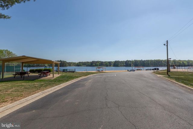 68 SARATOGA CV, Ruther Glen, VA 22546