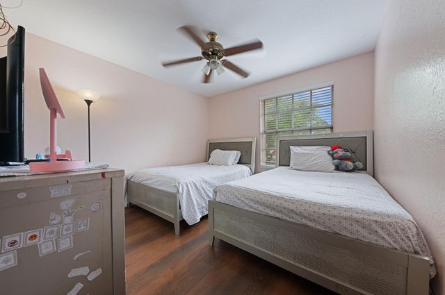5217 Rising Comet Lane, Greenacres, FL 33463