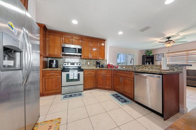 5217 Rising Comet Lane, Greenacres, FL 33463