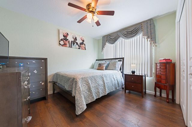 5217 Rising Comet Lane, Greenacres, FL 33463