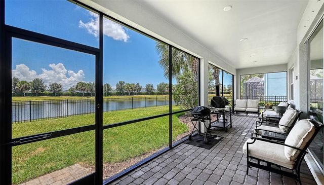 12318 BLUE HILL TRAIL, Bradenton, FL 34211