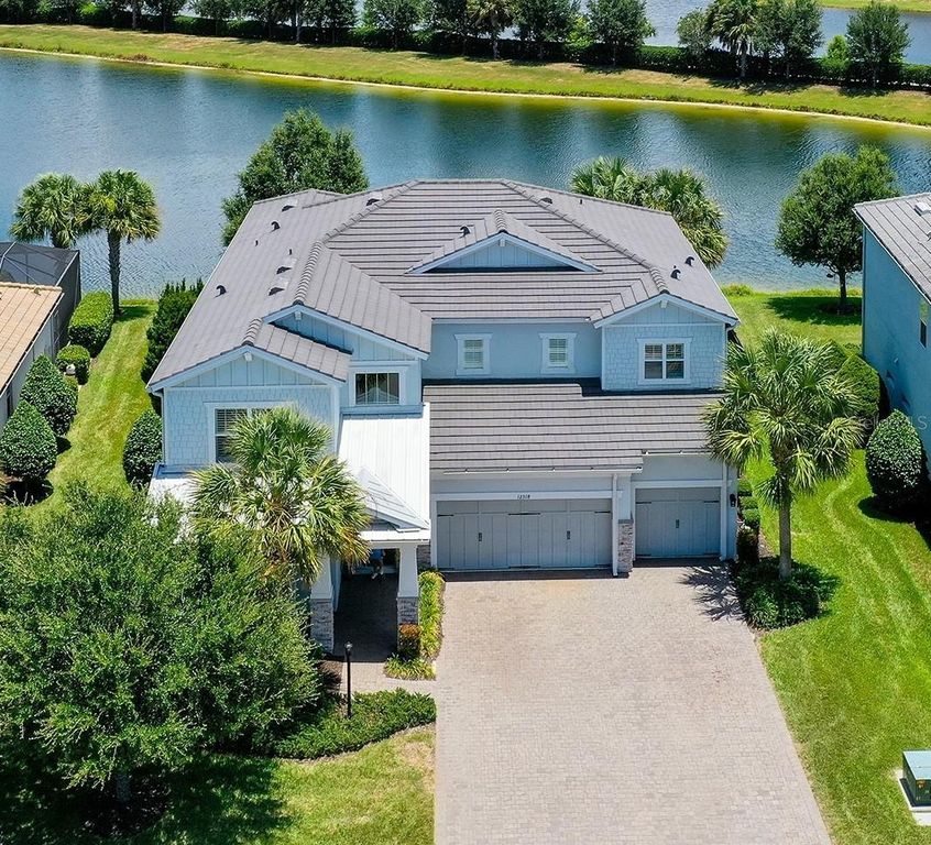 12318 BLUE HILL TRAIL, Bradenton, FL 34211