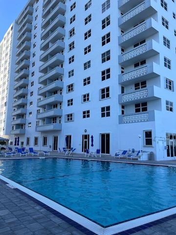 4250 Galt Ocean Drive 10K, Fort Lauderdale, FL 33308