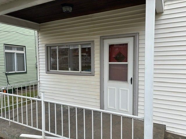 230 E 18th Ave, Homestead, PA 15120