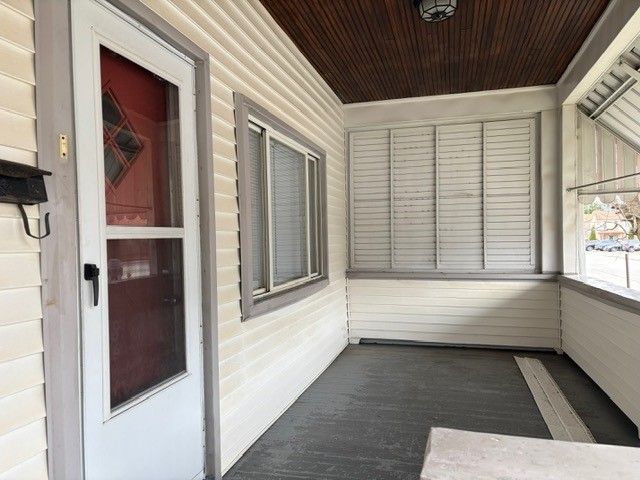 230 E 18th Ave, Homestead, PA 15120