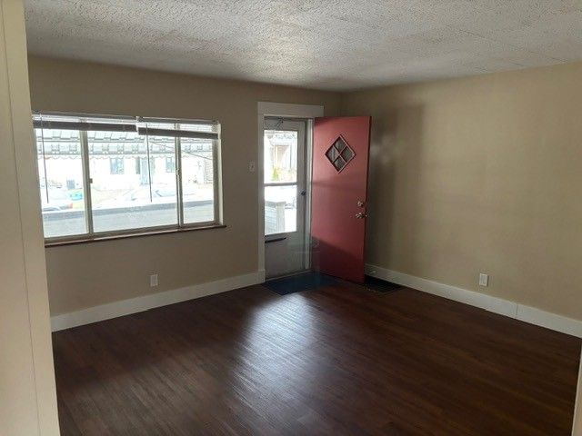 230 E 18th Ave, Homestead, PA 15120