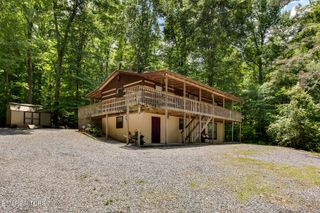275 Sub Rd, Cosby, TN 37722