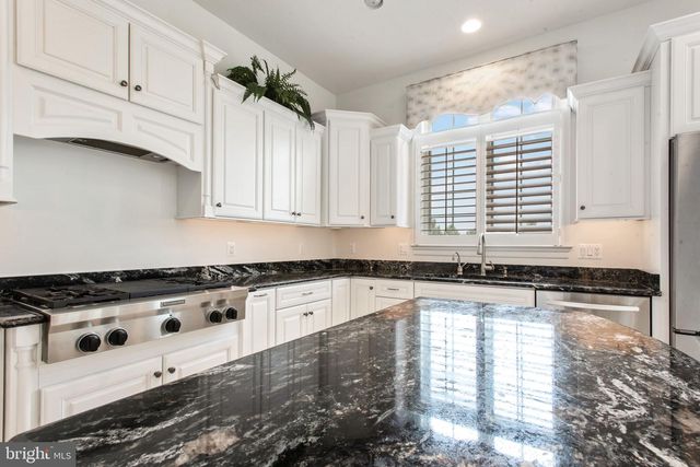 8319 QUARRY MANOR TER, Bethesda, MD 20817