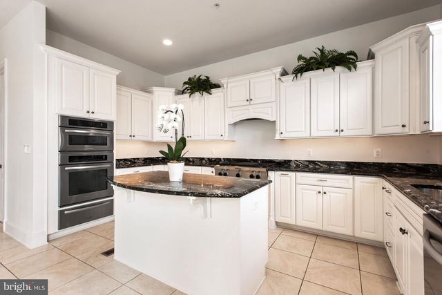 8319 QUARRY MANOR TER, Bethesda, MD 20817