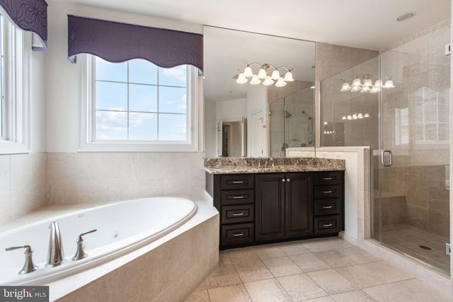 8319 QUARRY MANOR TER, Bethesda, MD 20817