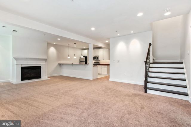 8319 QUARRY MANOR TER, Bethesda, MD 20817